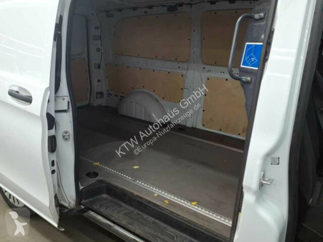 Mercedes Vito116CDI KA...