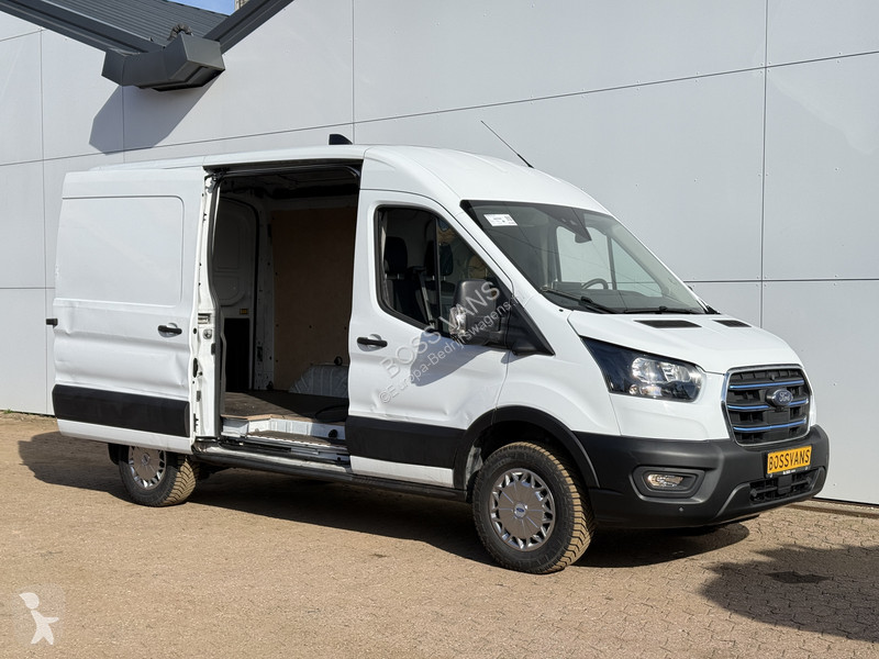 Véhicule utilitaire Ford e 68kWh 184PK E-
