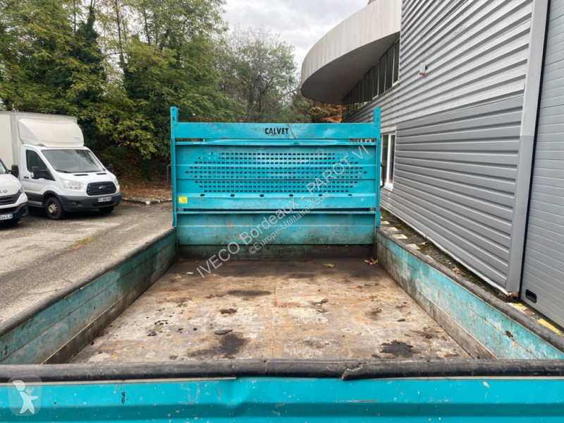 Véhicule utilitaire Iveco 35C18H Empattement...