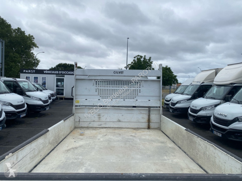 Véhicule utilitaire Iveco 35C14 D Empattement...