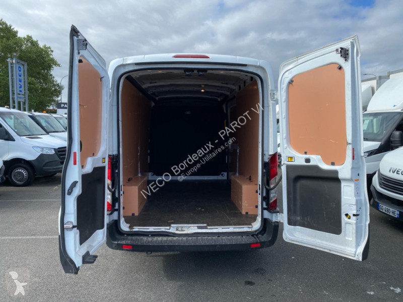 Furgoneta Ford P350 L3H2 2.0 EcoBlue 130ch...