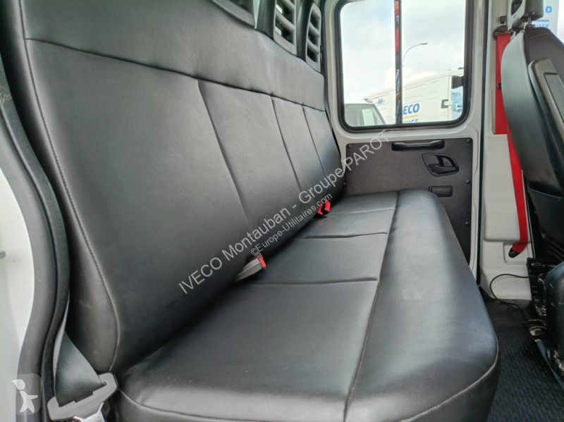 Véhicule utilitaire Iveco 35C16H3.0 D...