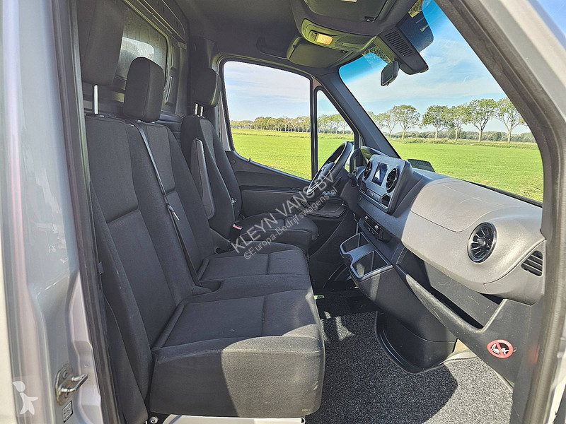 Mercedes 319 L2H2 RWD 3.5t-Trekhaak Automaat 3...