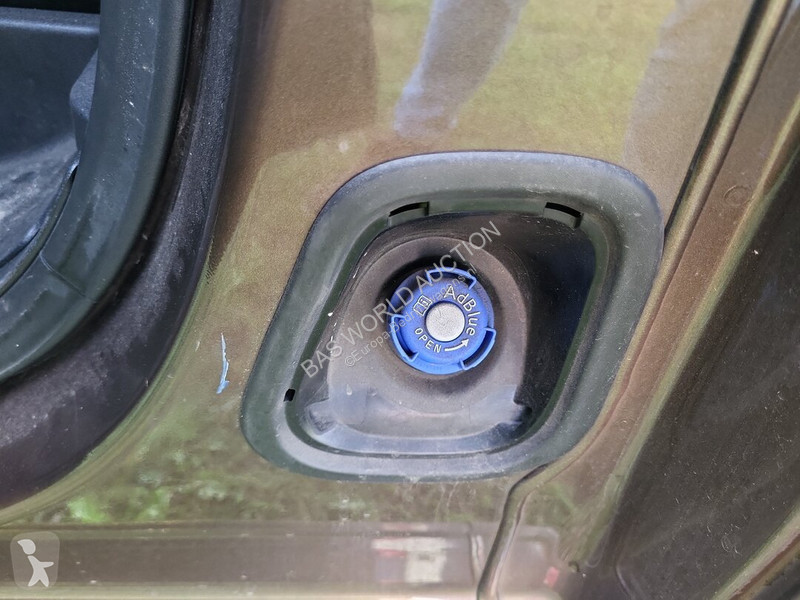 Véhicule utilitaire Peugeot 177pk