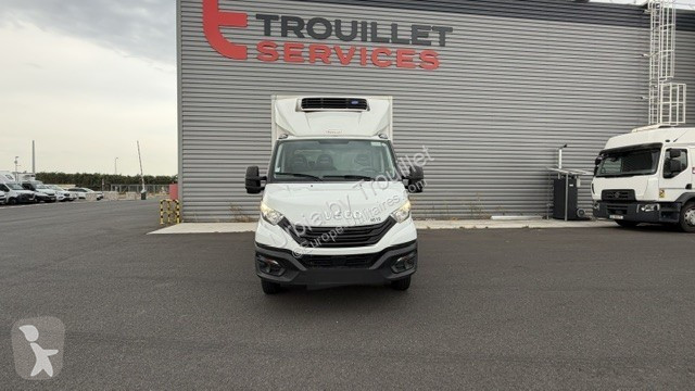 Užitkové vozidlo Iveco FRIGO 12M3 160 CV ROUES...