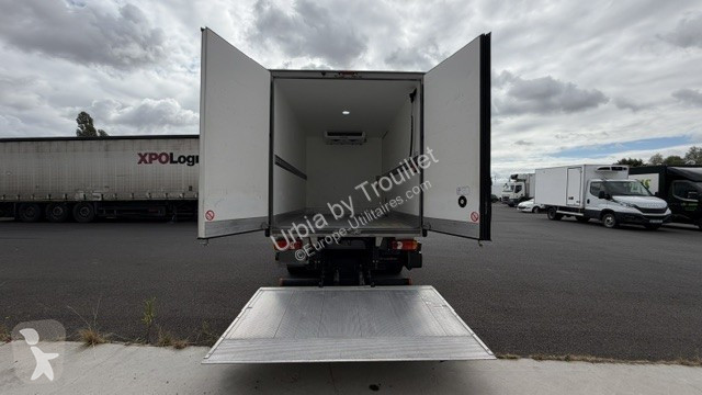 Užitkové vozidlo Renault FRIGO 12M3 165 CV...