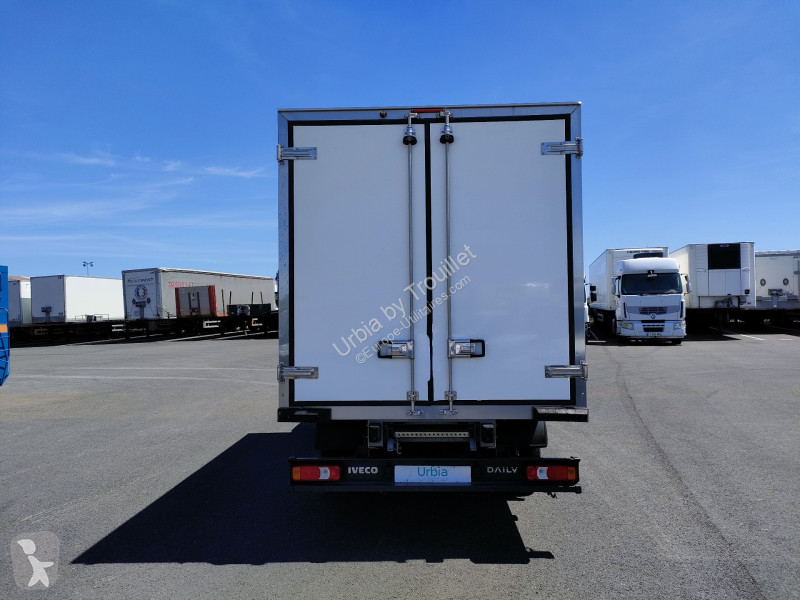 Véhicule utilitaire Iveco FRIGO 12M3 160 CV RJ...