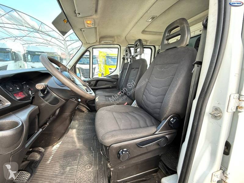 Iveco 35C11 van