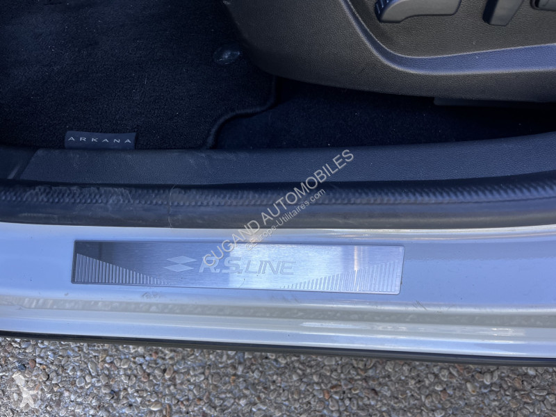 Véhicule utilitaire Renault ARKANA 1.6 E-TECH...