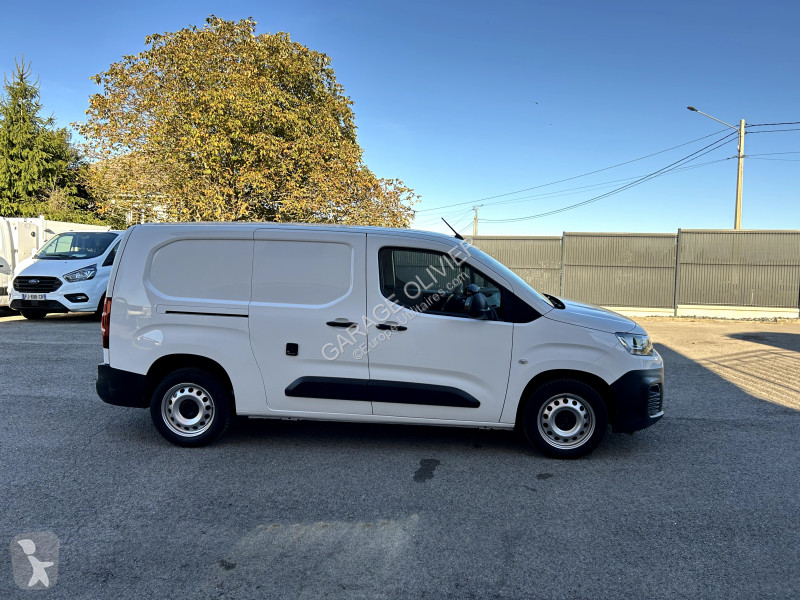 Citroën XL 950KG 1.5 Bluehdi 100 Club EAT8 van