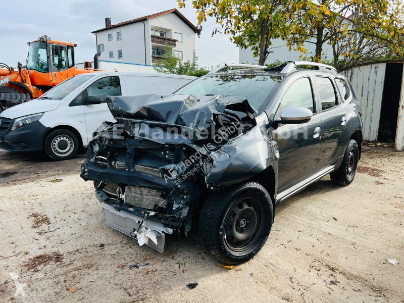 عربة نفعية Dacia II Prestige 1.5dCI 4WD...