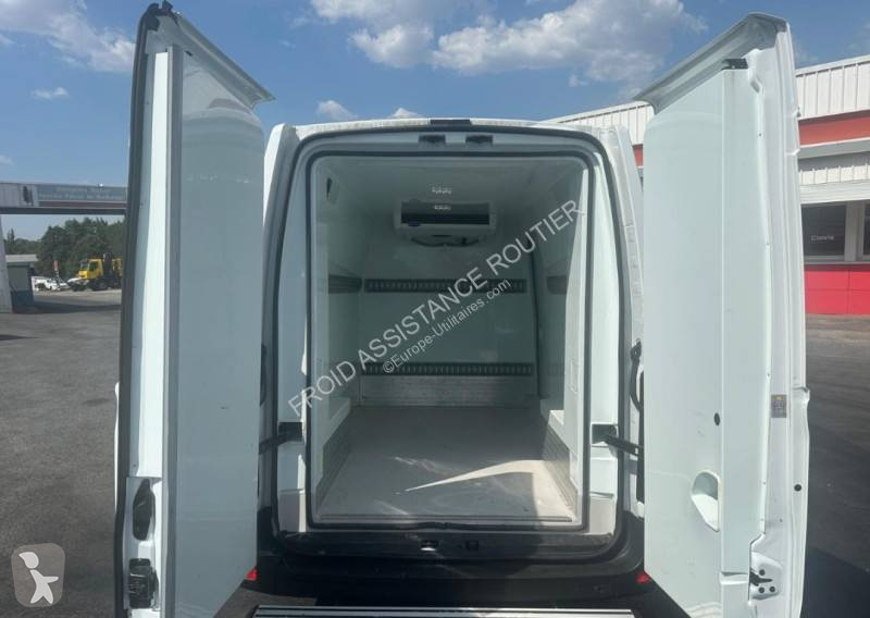 Užitkové vozidlo Renault L2H2 DCI 150