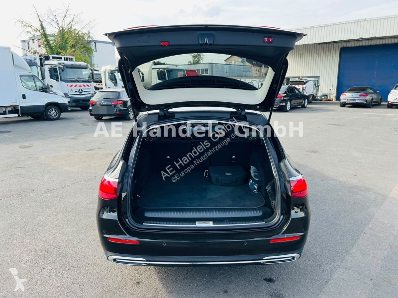 Užitkové vozidlo Mercedes E 300e T-Modell...