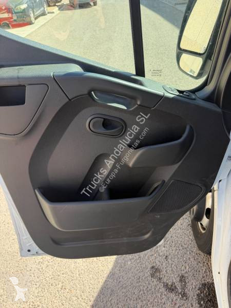 Renault  van