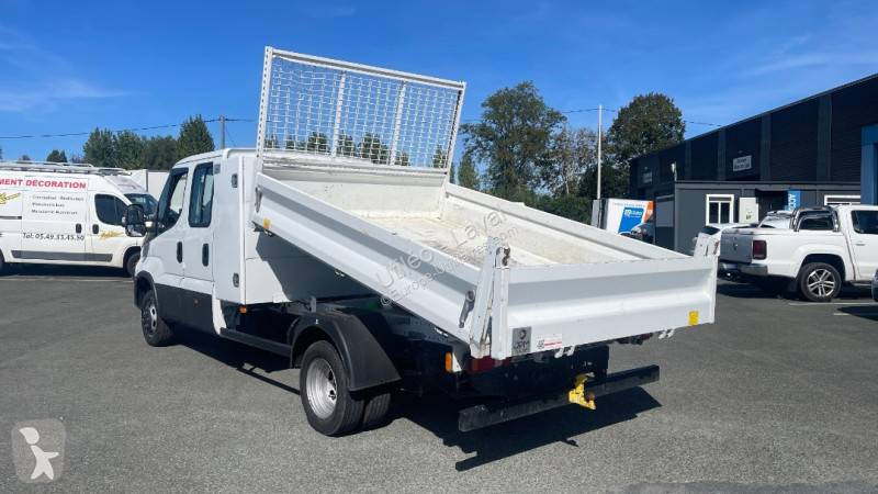 Užitkové vozidlo Iveco 35C16 D BENNE DOUBLE...