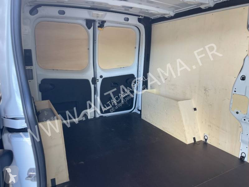 Užitkové vozidlo Renault  L2H1 2.0 dCi 130Ch...
