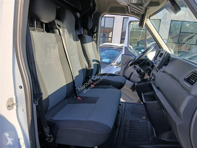 Užitkové vozidlo Renault III 2019
