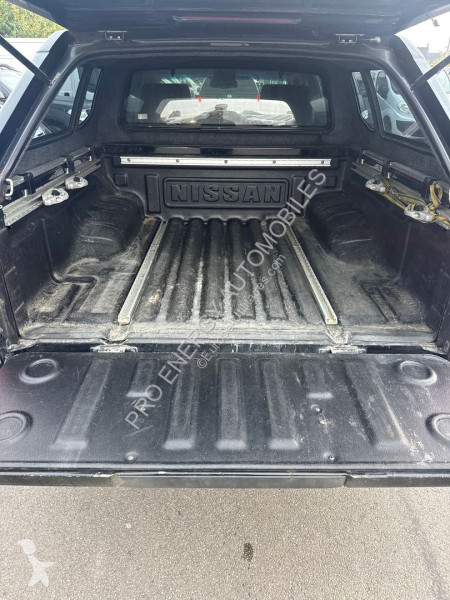Nissan NAVARA 2.5 DCI 190CH DOUBLE-CAB SE van