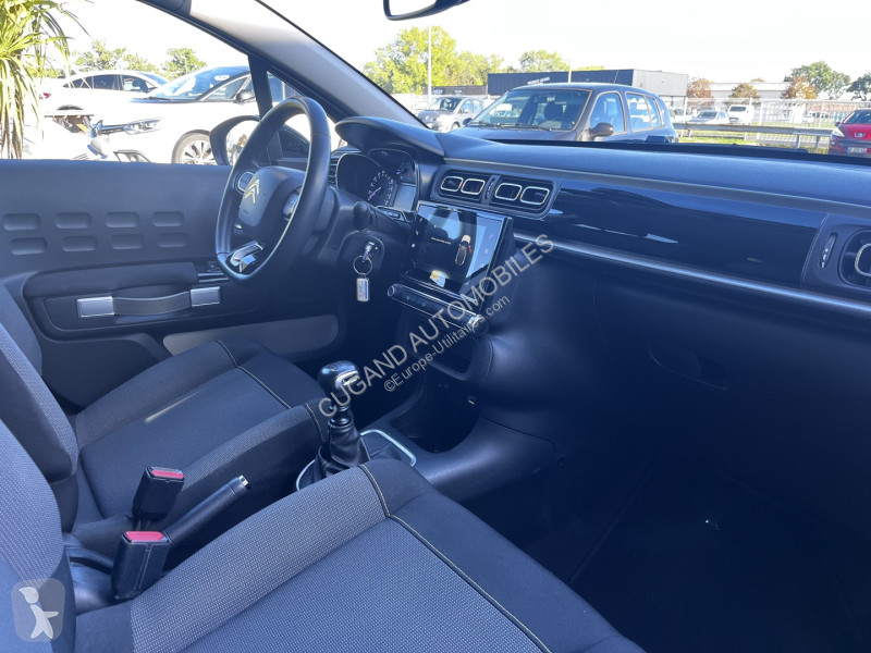 Citroën C3 1.2 PURETECH 110CH S&S SHINE 124G van