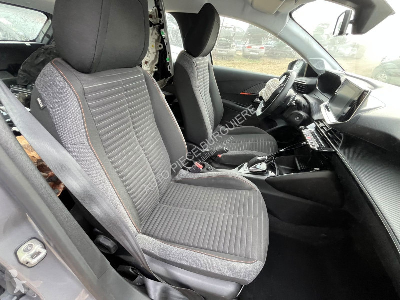Užitkové vozidlo Peugeot II 1.2i PureTech 100...