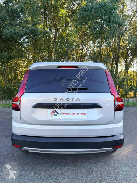Užitkové vozidlo Dacia TCE 110 7 PLACES CONFORT