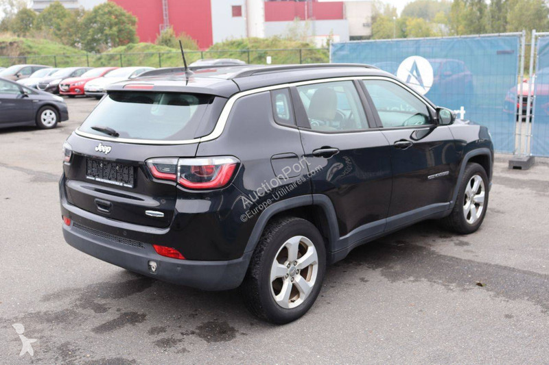 Užitkové vozidlo Jeep