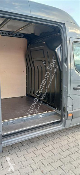 Užitkové vozidlo Renault III 2019