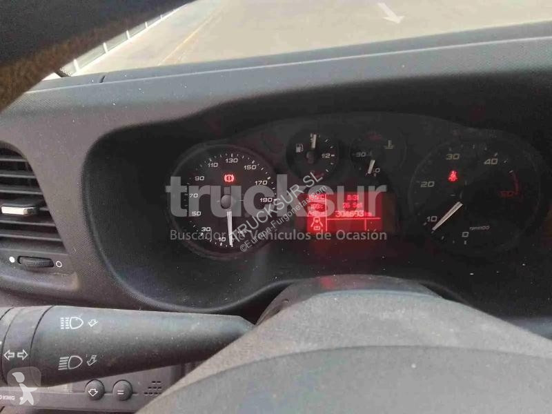 Iveco 35C16 H3.0 7P FRC-X THK van
