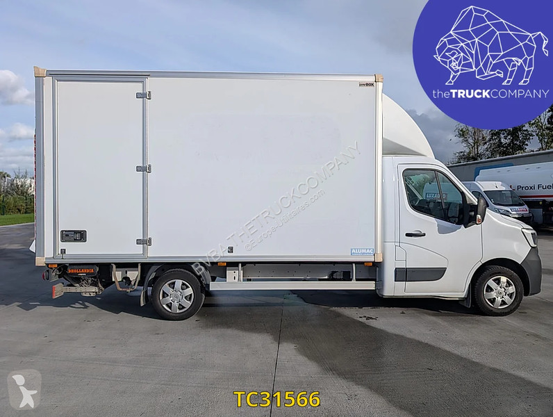 Renault 2.3 DCI KOFFER MET LAADBRUG van