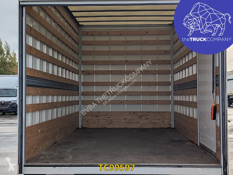 Renault 2.3 DCI KOFFER MET LAADBRUG van