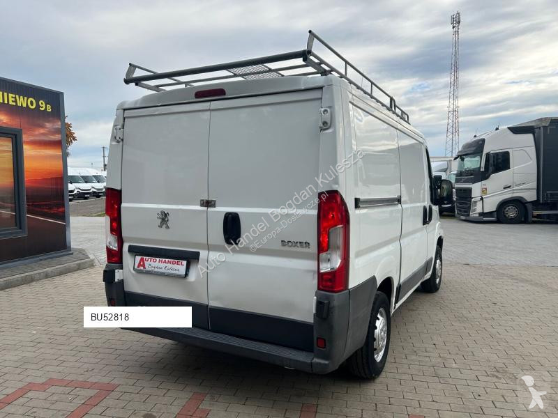 Peugeot 2.2 van