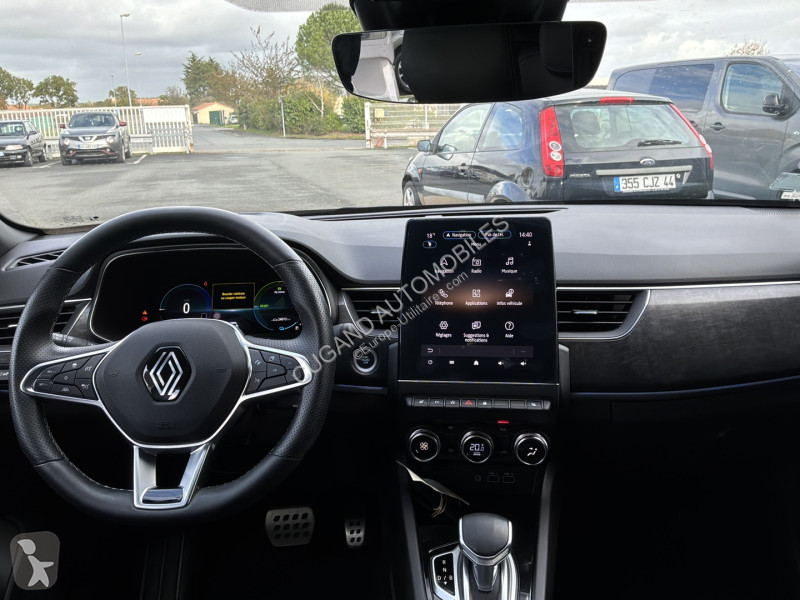 Furgoneta Renault 1.6 E-TECH 145CH FULL HYBRID...
