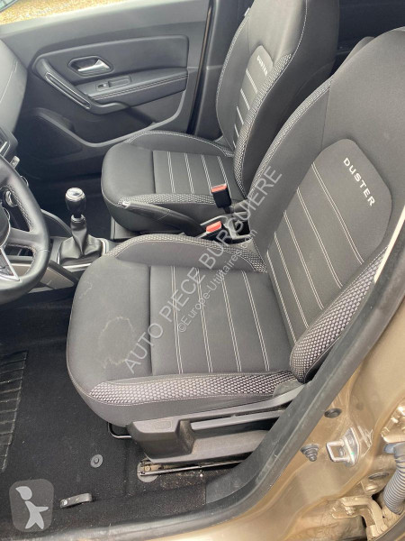 Dacia 1.5 BlueDCi 115 Prestige 4×4 / FF389 van