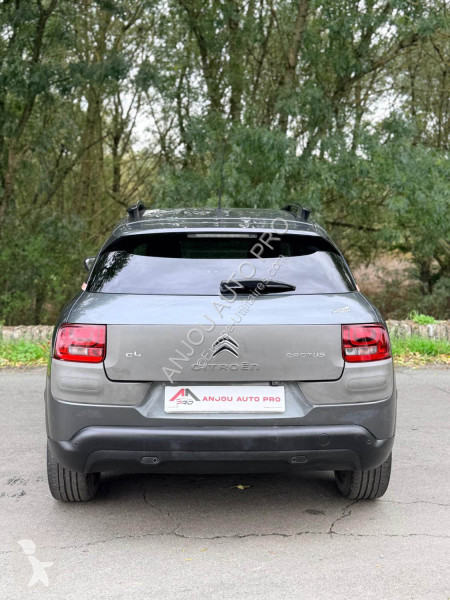 Užitkové vozidlo Citroën 1.6 BlueHDi 100Ch SHINE