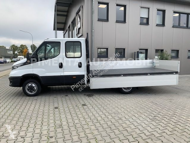 Užitkové vozidlo Iveco 70C18H MY26 DOKA...