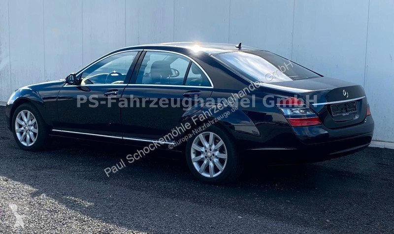 Užitkové vozidlo Mercedes Limousine S 500 4Matic L