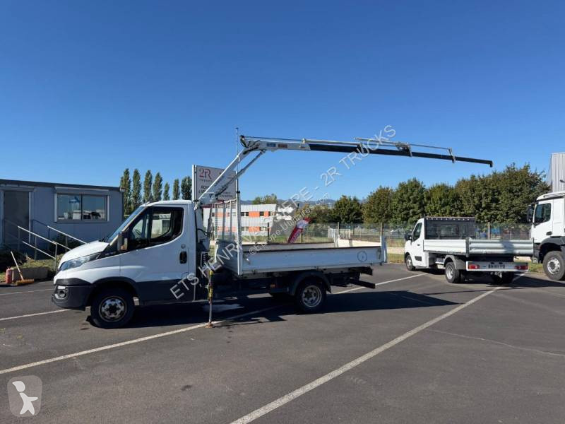 Furgoneta Iveco 35C16