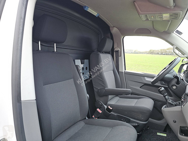 Furgoneta Volkswagen 2.0 TDI L2H1 T6.1 Carplay!!
