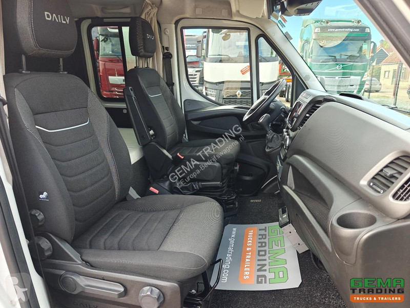 Furgoneta Iveco 4x2 Hi-Matic Sleeper Cab Euro6...