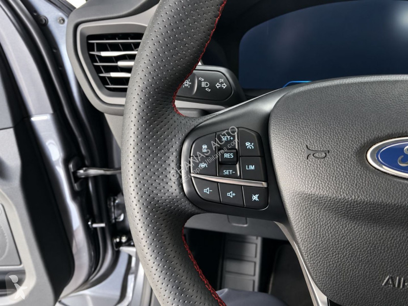 Ford 2.5 Duratec 225 PHEV ST-Line X e-CVT van