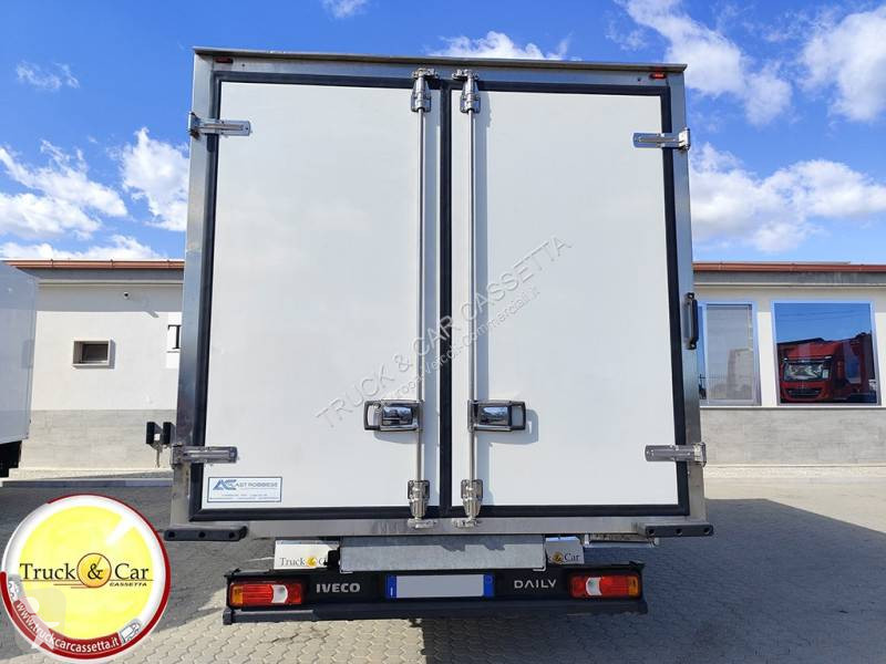 Užitkové vozidlo Iveco 35C16