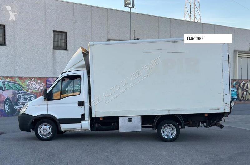 Varevogn Iveco 35c15