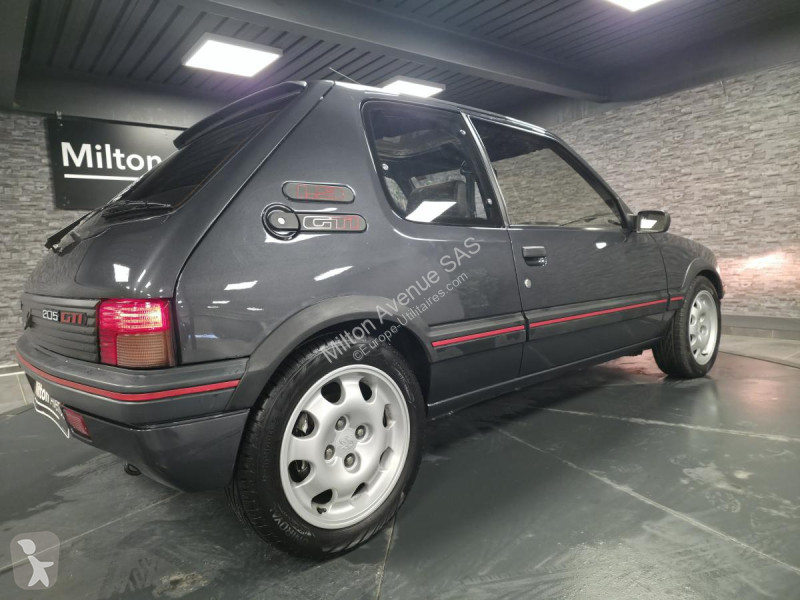 Bedrijfswagen Peugeot 205 GTi 1.9 1.9i - 122...