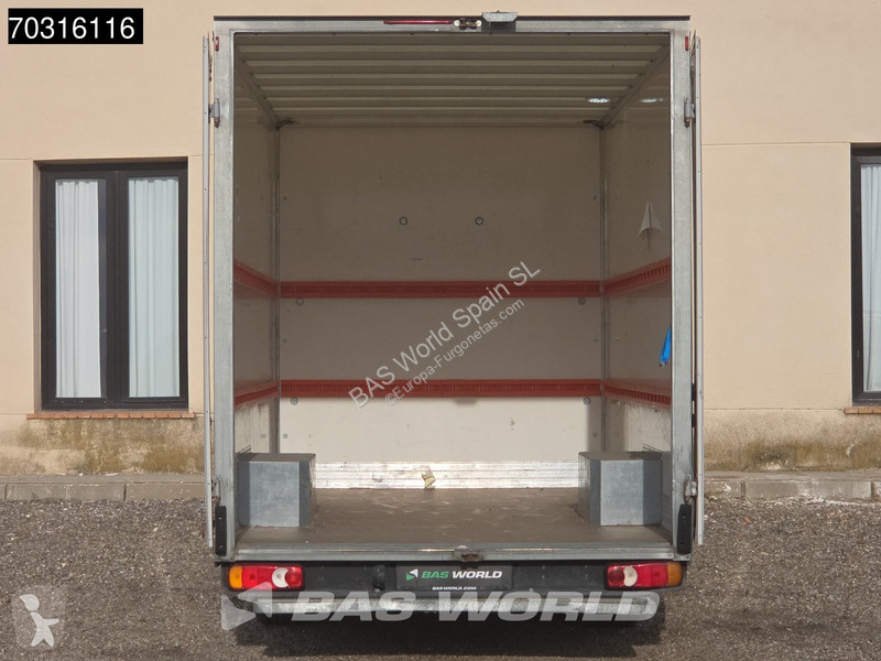 Varevogn Renault Próximamente matriculado en...