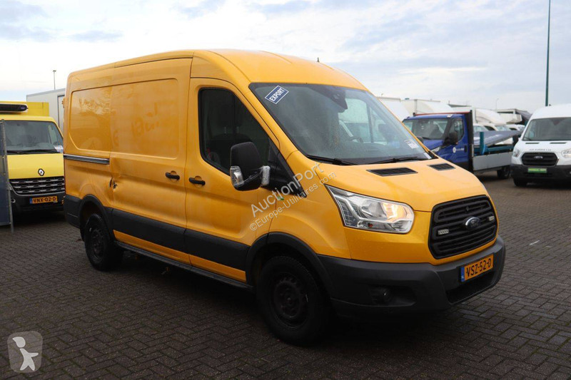 Furgoneta Ford