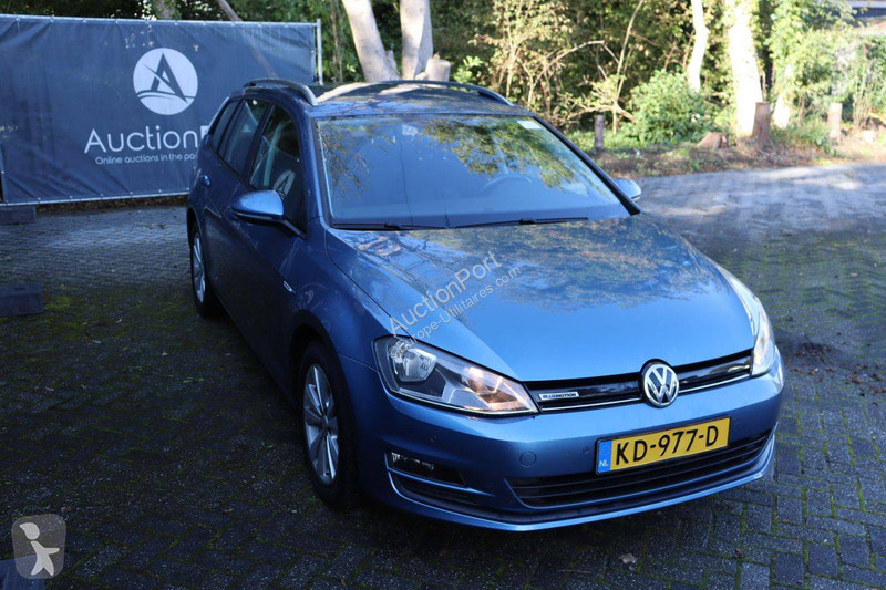 Furgoneta Volkswagen Connected Series