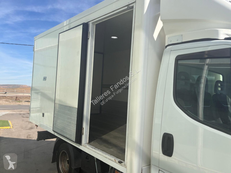 Furgoneta Iveco 35C16H 3.0