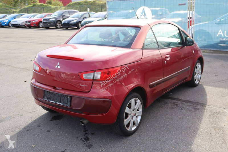 Furgoneta Mitsubishi