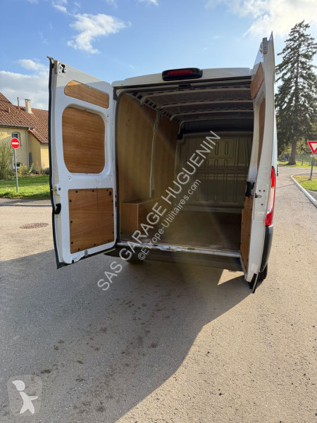 Furgoneta Peugeot 2.2 BLUEHDI S&S 120CH ASPHALT