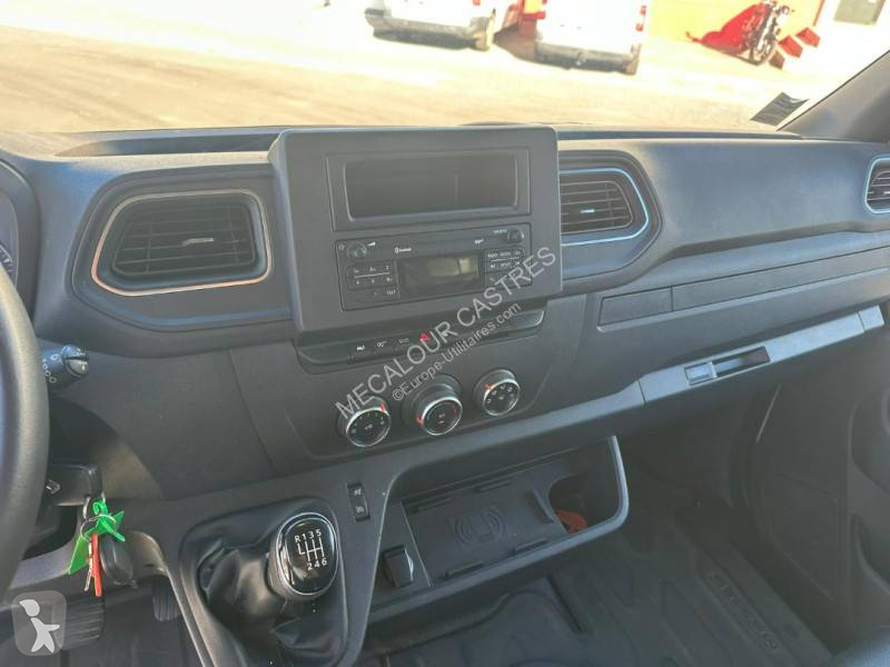 Furgoneta Renault 145 DCI